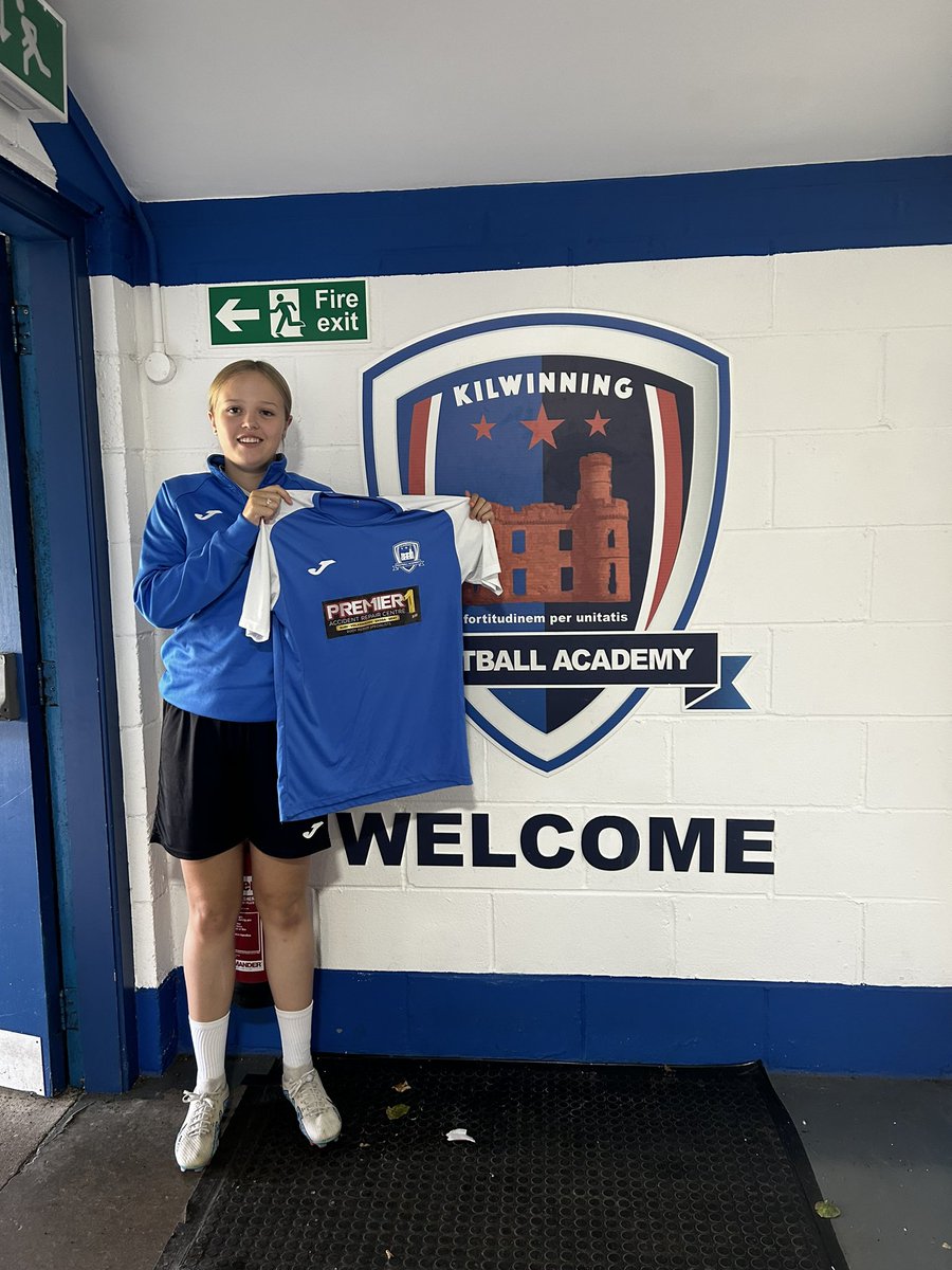 KFAWomen's tweet photo. We are delighted to announce the resigning of Rowan Shepherd for the 2023/24 season. With last season being her first season playing senior football, we look forward to seeing Rowan improve and strengthen as she continues to test herself in the senior game.

@RowanShepherd07 https://t.co/7m4ddNJicX