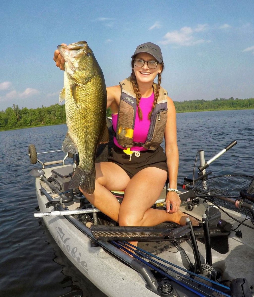 SPORTSMANchnl's tweet photo. "Raise your bass to the freakin weekend!!" - @nicolelynn_outdoors

Who's going fishing this weekend? 

#ITSINOURBLOOD #TheReelLife #fishing #fish #weekend #weekendfishing #bass #bassfishing #largemouthbass https://t.co/oiOWu67ffW