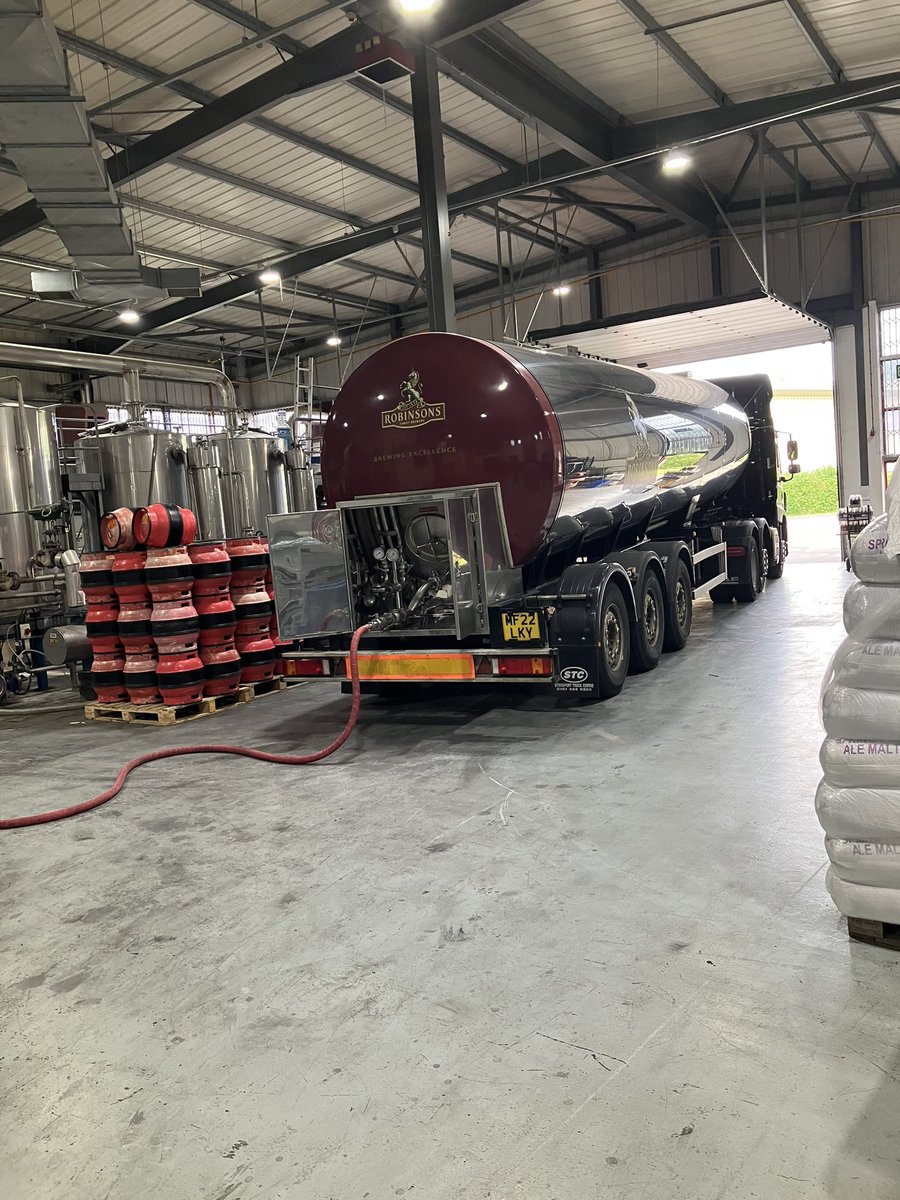 MaximBrewery's tweet photo. Over 50,000 pints of Double Maxim on its way to get bottled! Brewery shop open Mon-Fri 10am-3pm. Beers available Double Maxim, Maximus, Raspberry Porter, American Pride &amp; Samson. (Swedish &amp; NZ Pale back in stock soon) To preorder call  ☎️ 0191 5848844 - Thanks 👍🍻 https://t.co/FzC62EKoGp