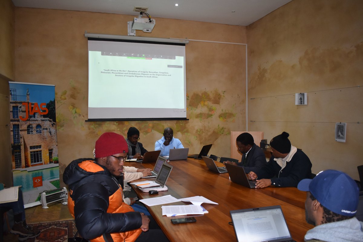 JIAS_UJ's tweet image. This morning Dr Joseph Makanda presented his paper titled “South Africa or We Die : Narratives of Irregular Burundian, Congolese, Malawian Mozambican and Zimbabwean Migrants on the Organisation and Structure of Irregular Migration to South Africa.”