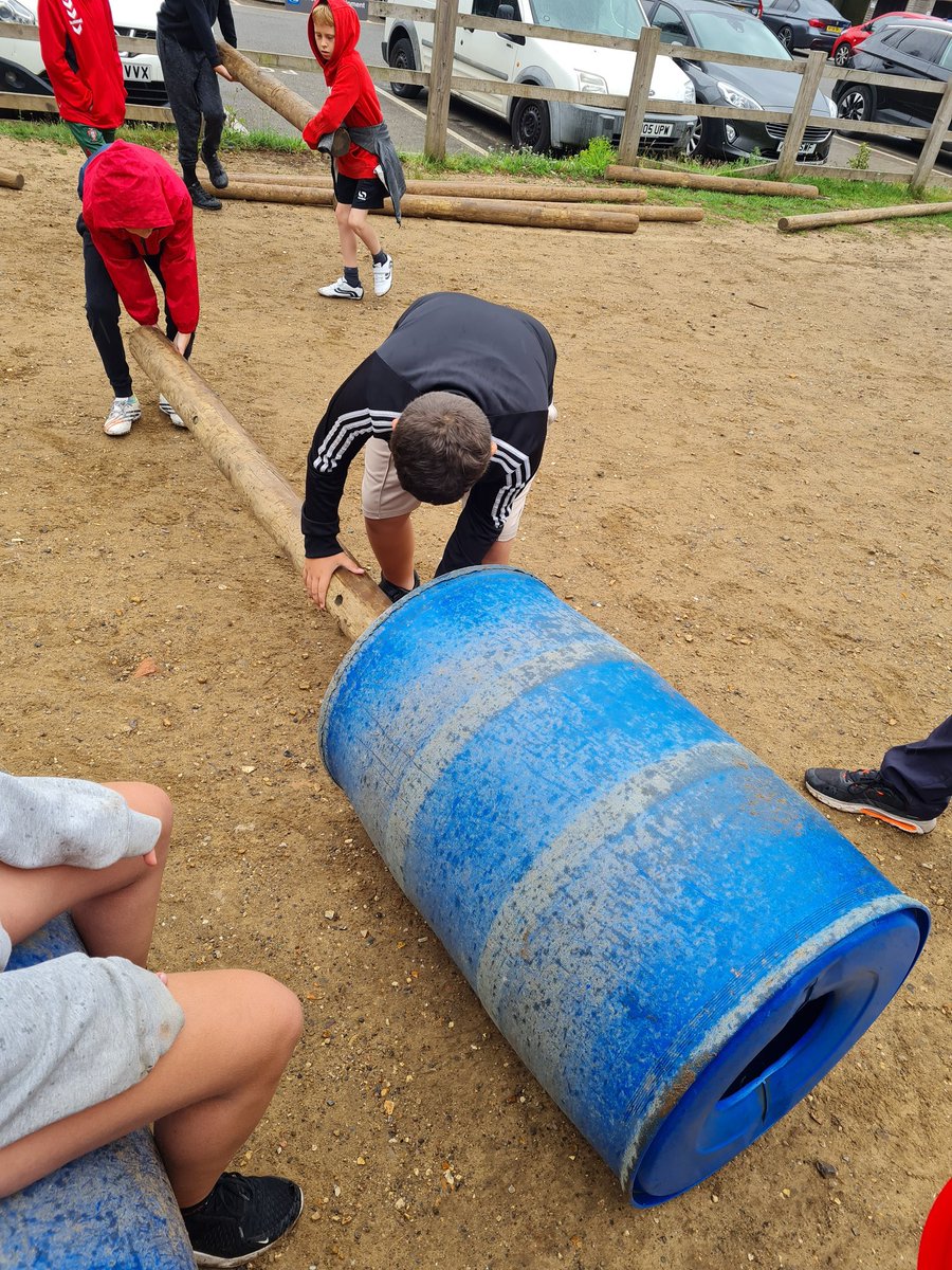 TanzaniteEPS's tweet photo. We have had a jam packed morning. After breakfast we worked as a team in buggy building to connect logs and barrels @PrimaryElaine @ElainePta https://t.co/4s3xD6pZok