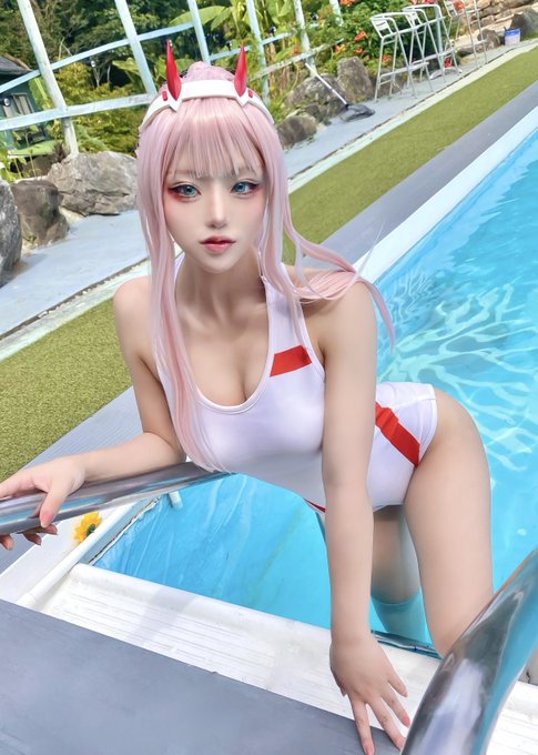 コスプレイヤー凸守たかねのTwitter画像3