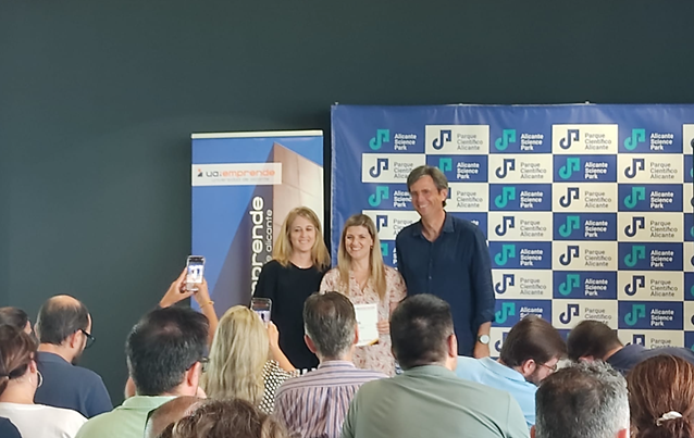 valpipack's tweet photo. VALPIPACK PRESENTA SU MODELO DE NEGOCIO FINAL EN EL DEMO DAY POR SU PARTICIPACIÓN EN EL PROGRAMA LEAN CT. ¡Nueva noticia en nuestra página web! https://t.co/CQY4IvPSWv https://t.co/9Vzfhbt2oA