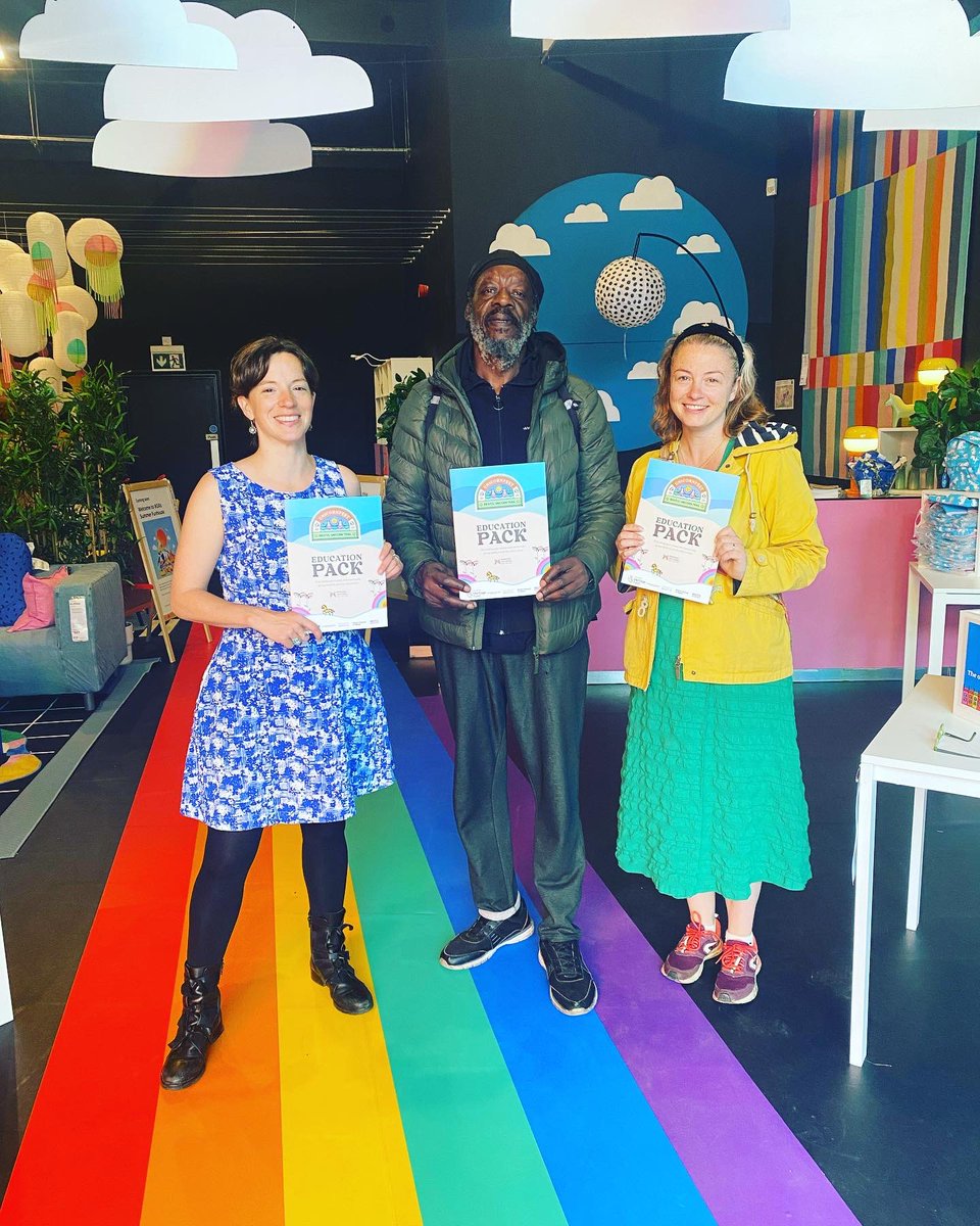 Bridging Histories tweet media