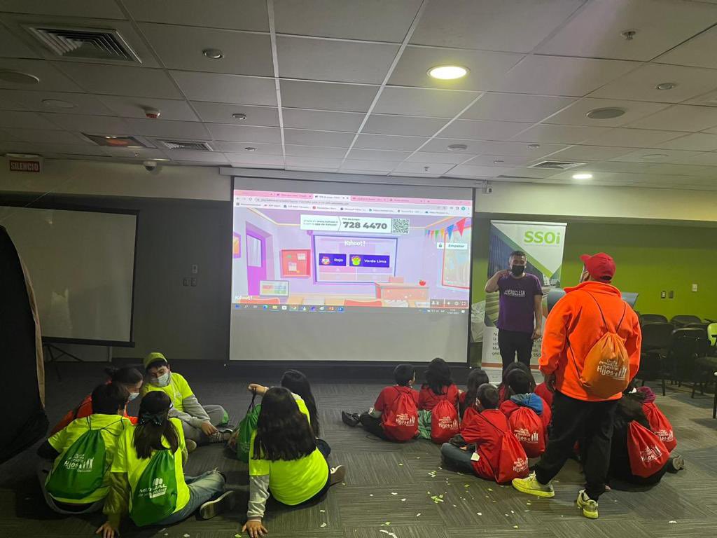 Esta semana disfrutamos de una gran jornada de seguridad vial junto a hijas/os/es de trabajadores/as de <a href="/mutualcchc/">Mutual de Seguridad</a> en el marco de las actividades que realizamos en vacaciones de invierno. Agradecemos a quienes impulsan la movilidad segura en distintos espacios y formatos.