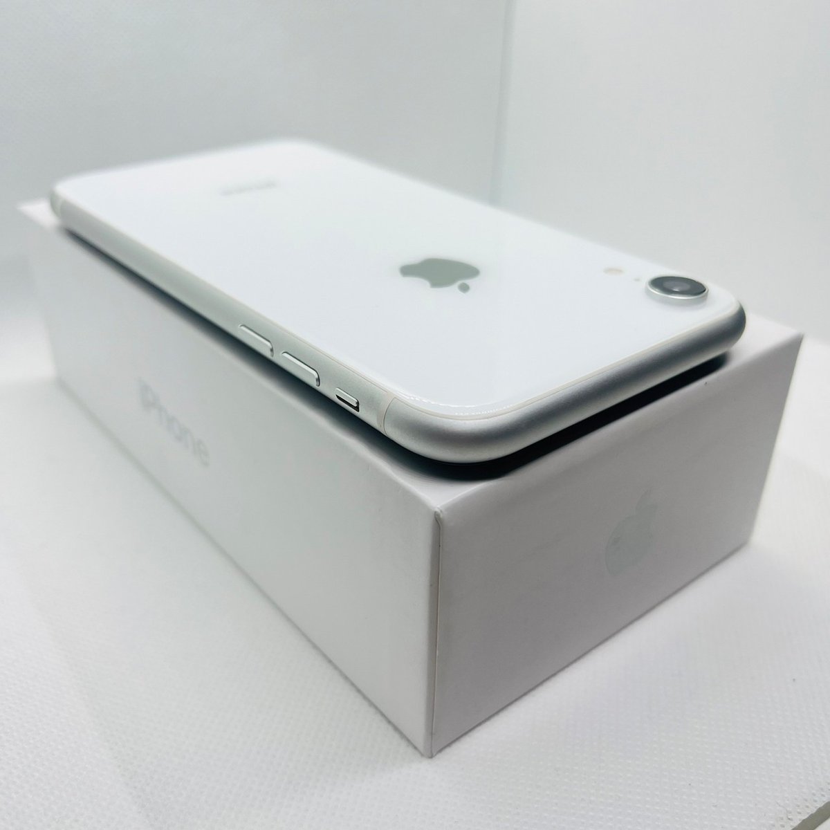 paloystyle's tweet photo. iPhone Xr สีขาว☁️ #6618

#iPhone #iPhoneXr #iPhoneXr #iPhoneมือสอง #iphone #ไอแพด #ไอโฟน #ไอโฟนมือสอง #มือถือมือ2 #โทรศัพท์มือ2 #มือถือราคาถูก #โทรศัพท์ราคาถูก #มือถือมือสอง #ถูกและดี #ชี้เป้าโปรถูก https://t.co/2Uw9ivgVQ8