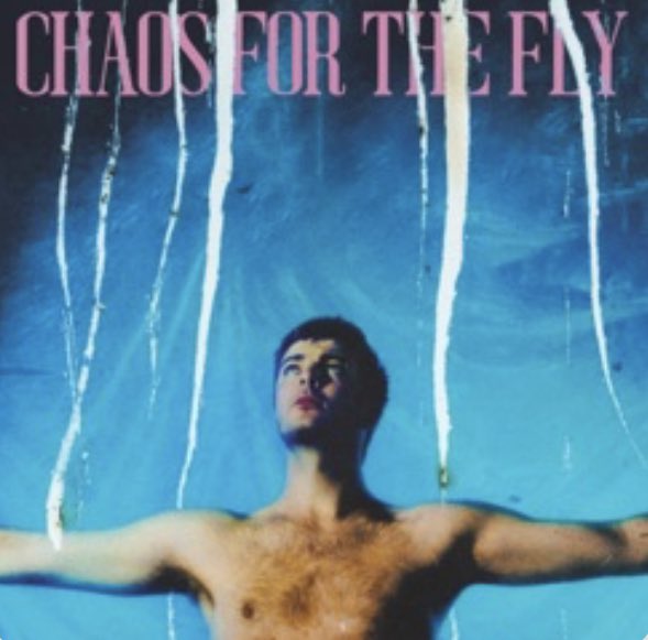 BlokeFromBFC's tweet photo. #WeekendLP 2️⃣8️⃣
@GrianChatten
#ChaosForTheFly
is the debut studio album by Irish musician #GrianChatten best known as the frontman for the post-punk band @fontainesdublin
My favourite single #Fairlies included
Enjoy 😉
https://t.co/zzoBb5bfkl https://t.co/bbyxhyeqk3