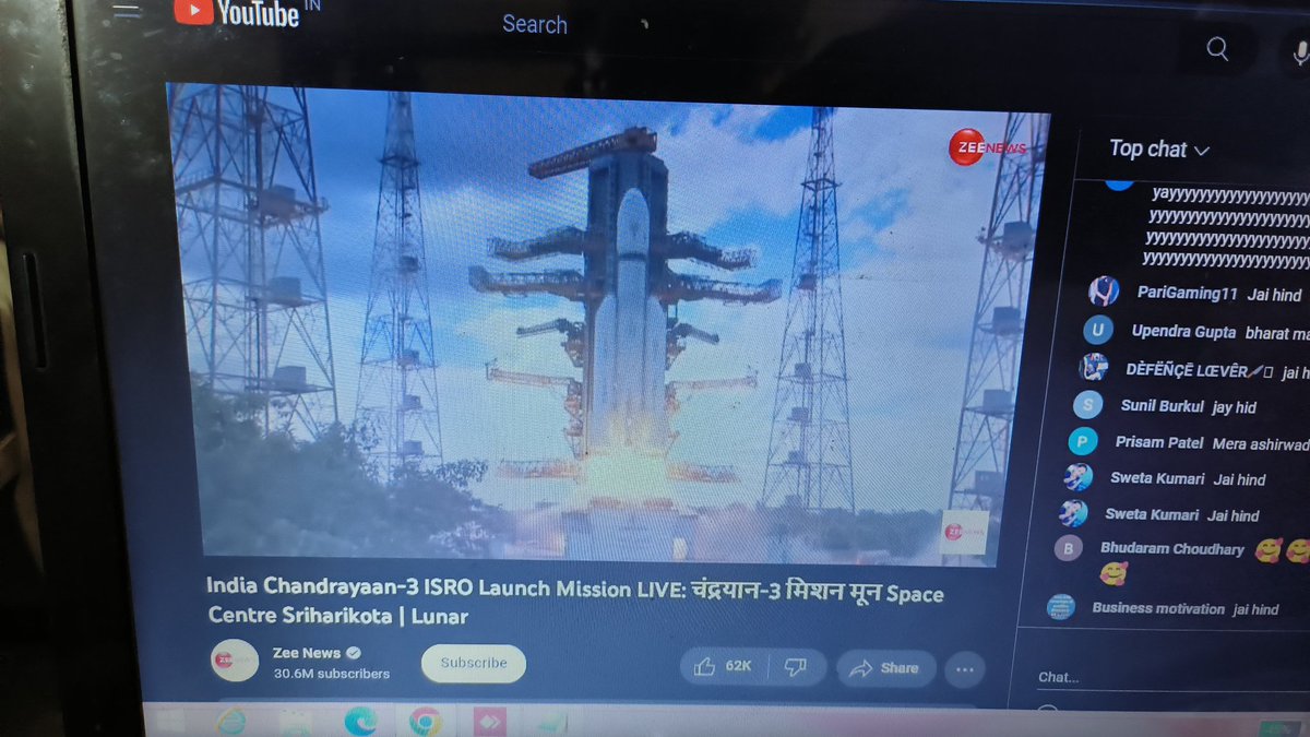 imSA786's tweet photo. Chandrayaan - 3
Great moment for us. 🇮🇳
Have you seen it
Comment down 👇
.
.
#Chandrayaan3
#IndiaInSpace #Chandrayaan3Launch https://t.co/LPltGNi9OC