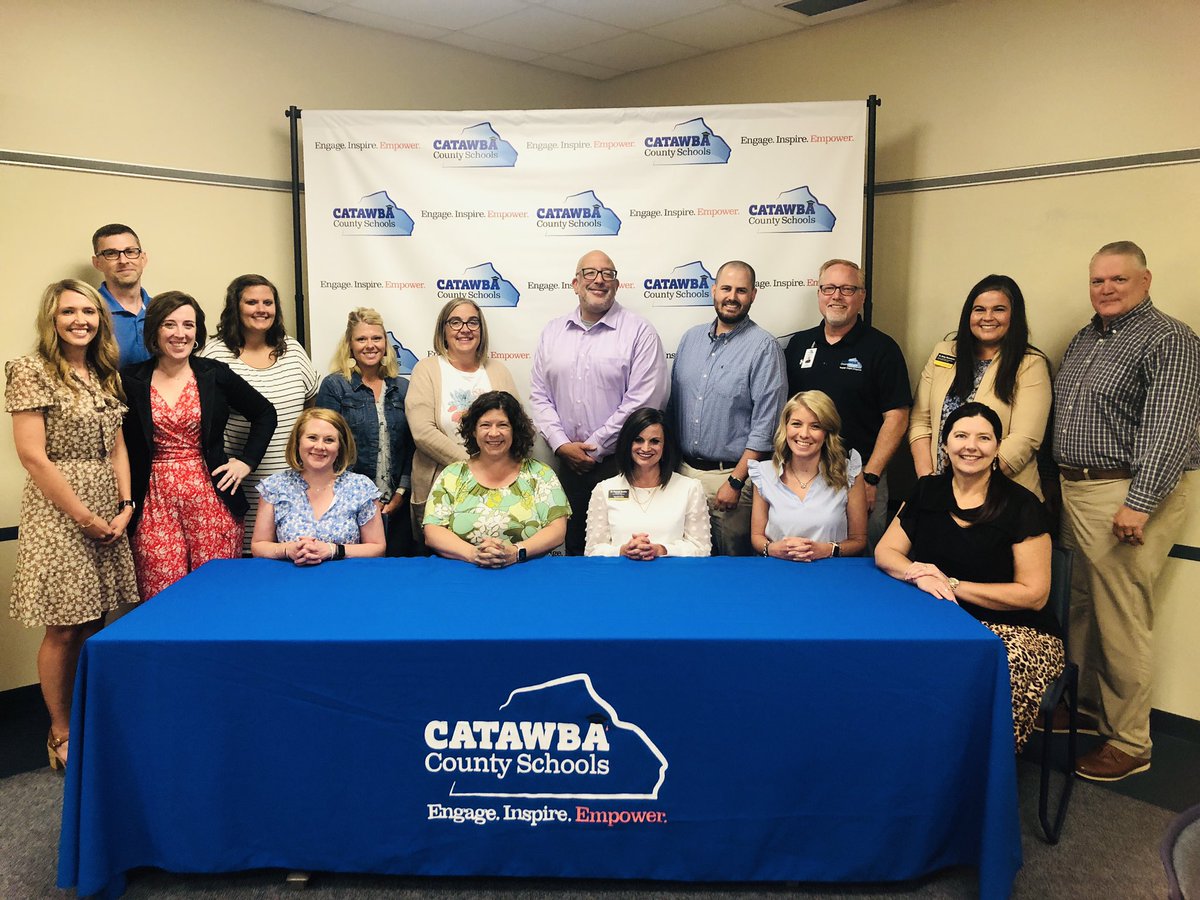 brosenbalm's tweet photo. Enjoyed partnering w/@catawbaschools this week for Crucial Conversations training along w/my @AppstateRCOE, @appstateelkin, and @appstateacademy colleagues, led by @FredWhalen, @arlabc, &amp; @reederh. So many great strategies were introduced &amp; confirmed! Relationships truly matter! https://t.co/PzlR3RxpXn