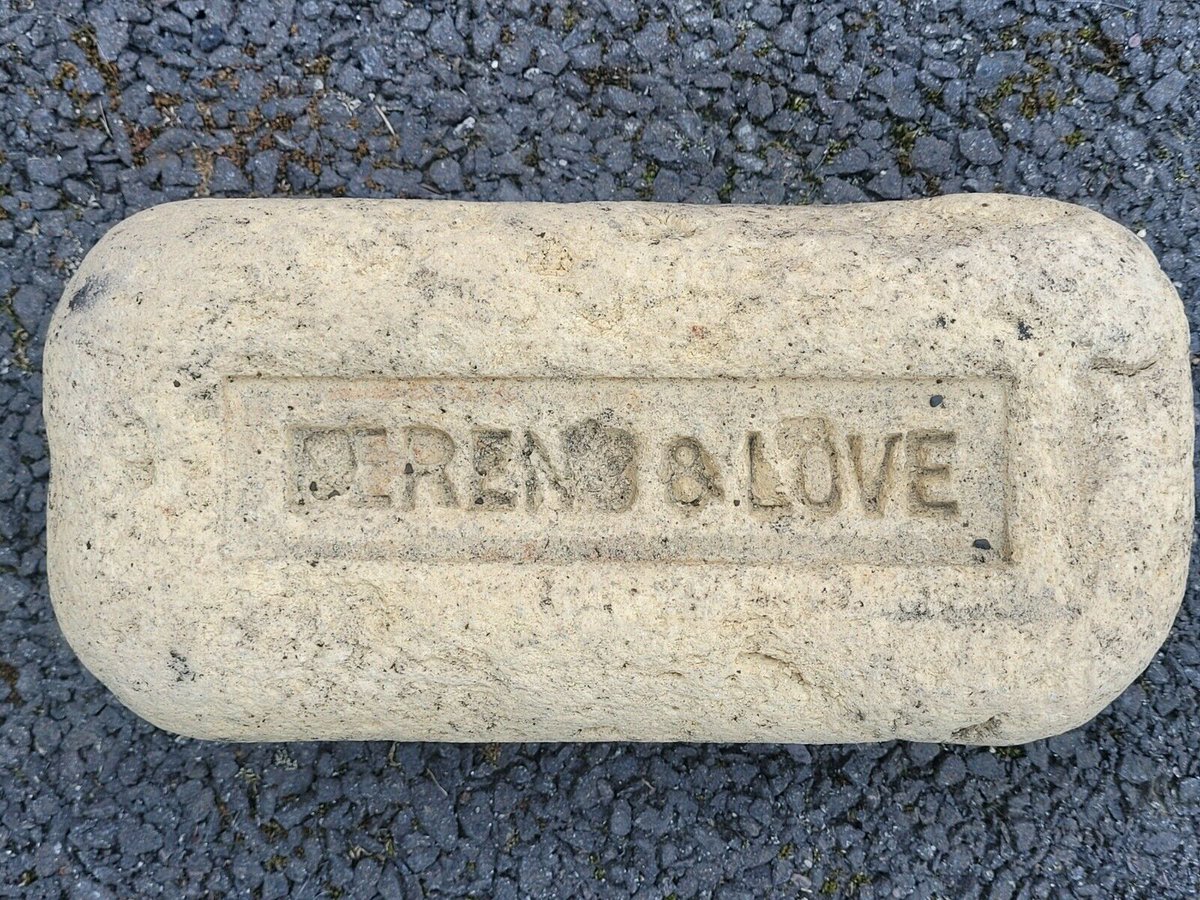 seabricksteve's tweet image. 🧱Ferens & Love F&L Cornsay Colliery Bricks
🧱Lots of #oldbricks - Check Ebay for 100+ bricks that make great gift for the garden!
ebay.co.uk/usr/seabrickst…
#NCB #coalmining #pit #miningheritage #brickworks #eastdurham #heritagebricks #vintage #northeast