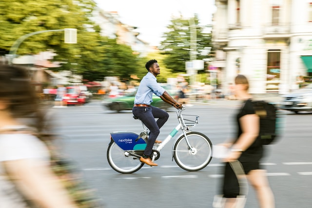 What are the key ingredients to creating the #sustainblecities of the future? Equity, connectivity, & investment in urban nature. See this new #UrbanShift blog, a recap from @ClientEarth's Summit, with thoughts from @AdiBahadur, Caroline Watson and I.🔗bit.ly/44AhuaL