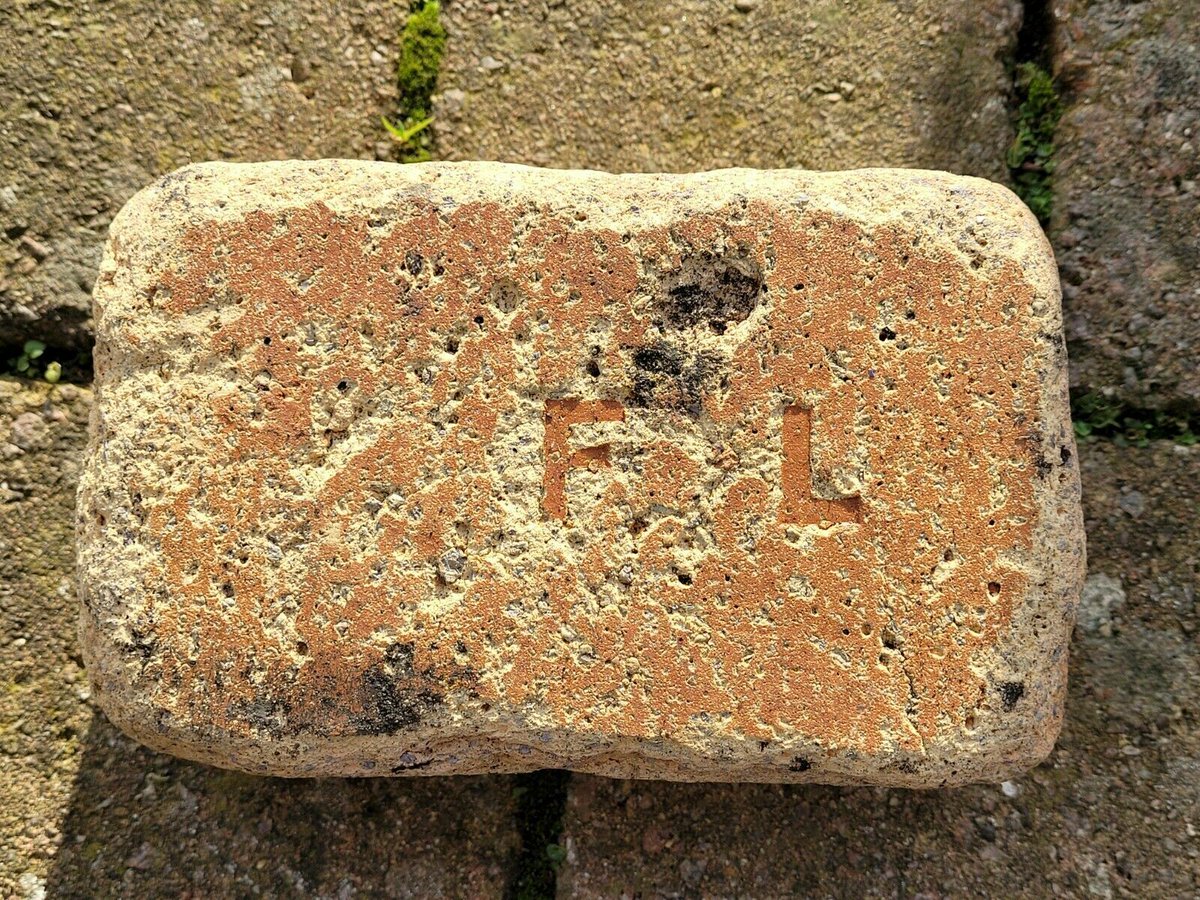 seabricksteve's tweet image. 🧱Ferens & Love F&L Cornsay Colliery Bricks
🧱Lots of #oldbricks - Check Ebay for 100+ bricks that make great gift for the garden!
ebay.co.uk/usr/seabrickst…
#NCB #coalmining #pit #miningheritage #brickworks #eastdurham #heritagebricks #vintage #northeast