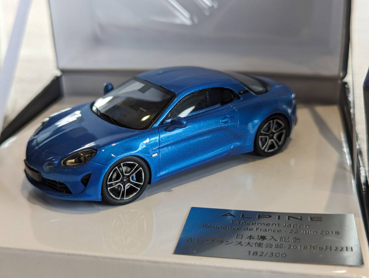 kurumanohanashi's tweet image. 【視聴者プレゼント】
ルノー @Renault_Japon 様より 
アルピーヌ記念ミニカー をいただきました
こちらを3名様にプレゼント致します   ！
■応募方法   当アカウントをフォローこちらのツイートをRT   ※当選者はDMにて連絡いたします
     
YouTubeを登録で当選率アップ!? youtube.com/channel/UCc7I-…