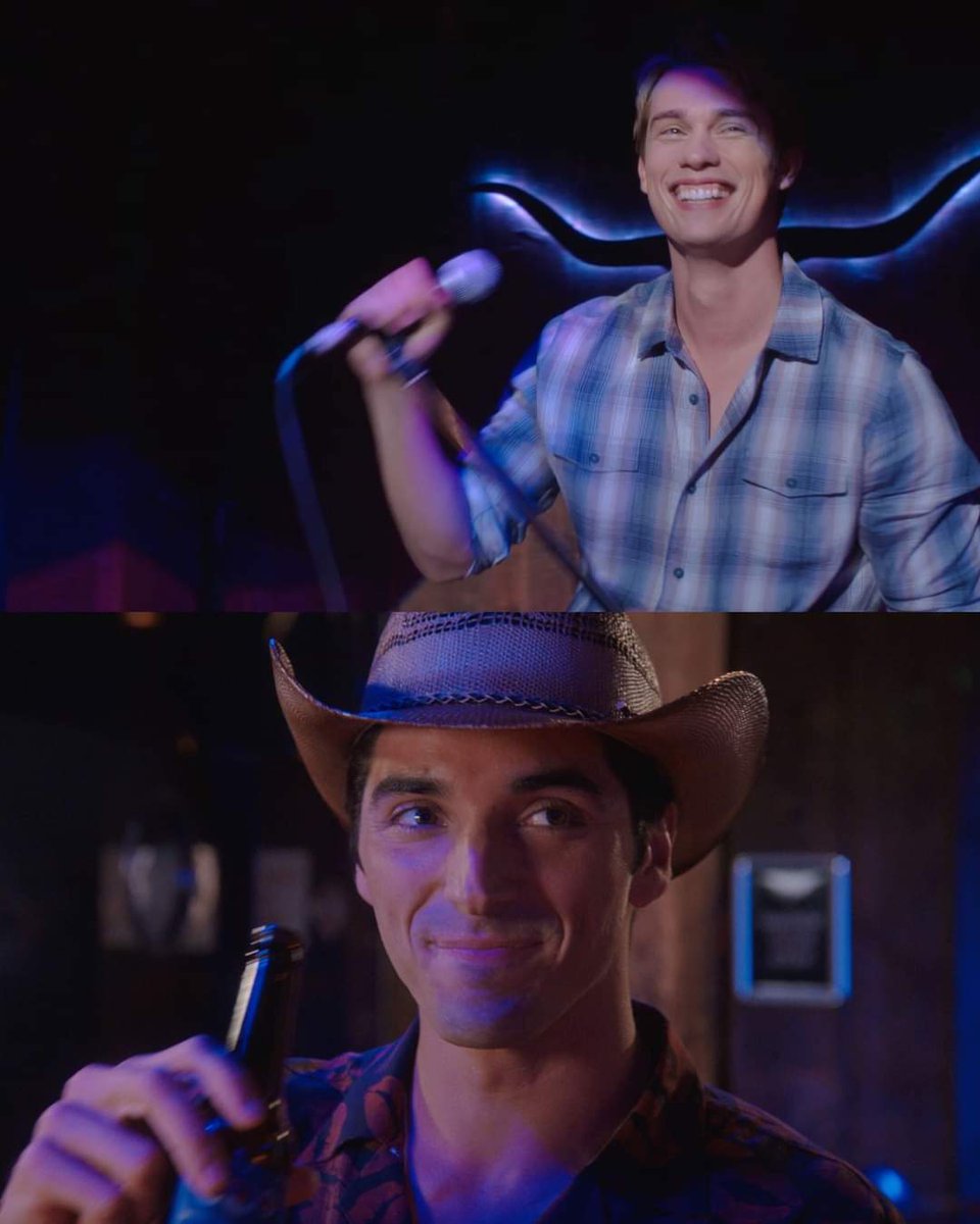 mon_mikk's tweet image. "Alex has never told—will never tell—anyone, but he saw Henry for thefirst time when he was twelve years old. He only ever reflects upon it whenhe’s drunk"

#firstson ❤️🤍💙