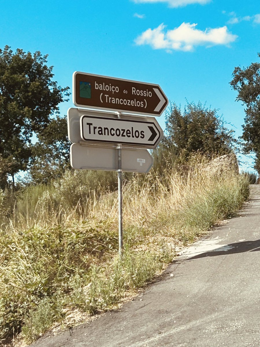 kdasilva_BASD's tweet image. Home away from home 🇵🇹♥️ back in Portugal where my roots began. I love my culture, heritage, traditions, and just EVERYTHING Portugal! #ProudPortuguesa