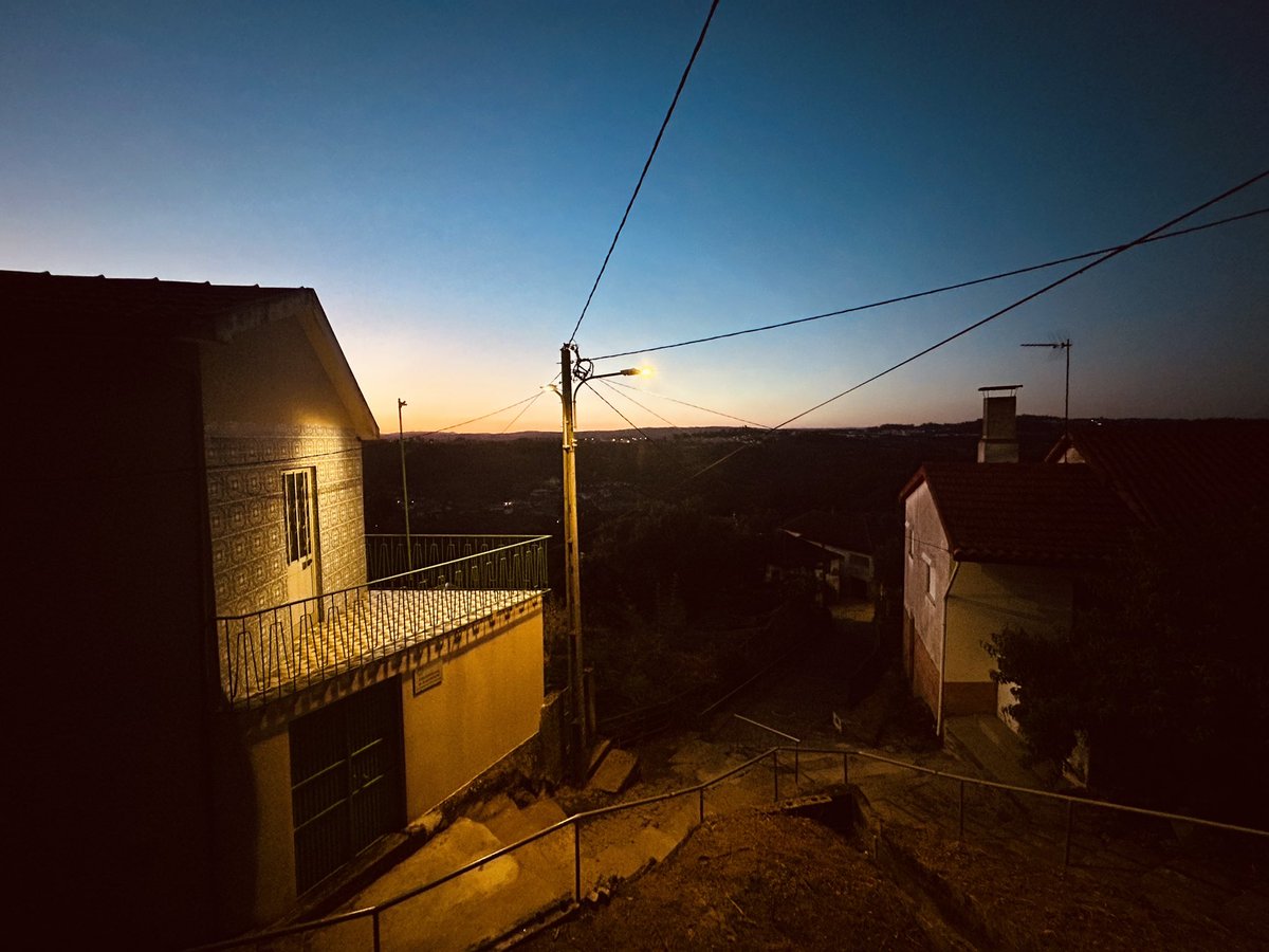 kdasilva_BASD's tweet image. Home away from home 🇵🇹♥️ back in Portugal where my roots began. I love my culture, heritage, traditions, and just EVERYTHING Portugal! #ProudPortuguesa