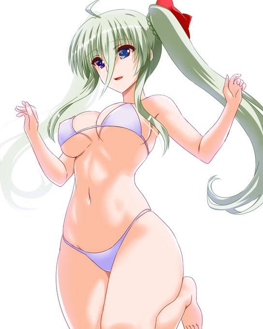 夏コミ表紙没絵②
白ビキニアインハルト。
ヴィヴィオとのセットで描いたものの、
配置的にどうしても入らなかったので
泣く泣く没に>< 