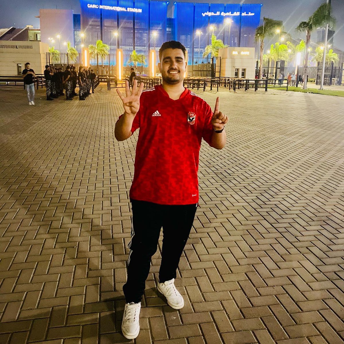 Essam_1108's tweet photo. أهلاوى انا والفخر ليا🫶♥️🦅 https://t.co/L16TdVcO1o
