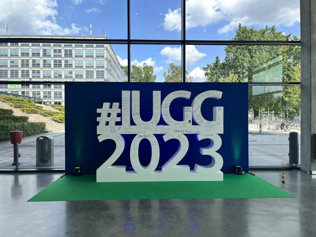 M_F_alam's tweet photo. From history of hydrology to sociohydrology to Karakoram anamoly! You are ruined for choices at #IUGG assembly in Berlin. Thanks to @IAHS_AISH and #SYSTA award to enabling me and ECRs to attend and contribute. @IWMI_ @saketpande @IWMI_India https://t.co/b6PW185veb