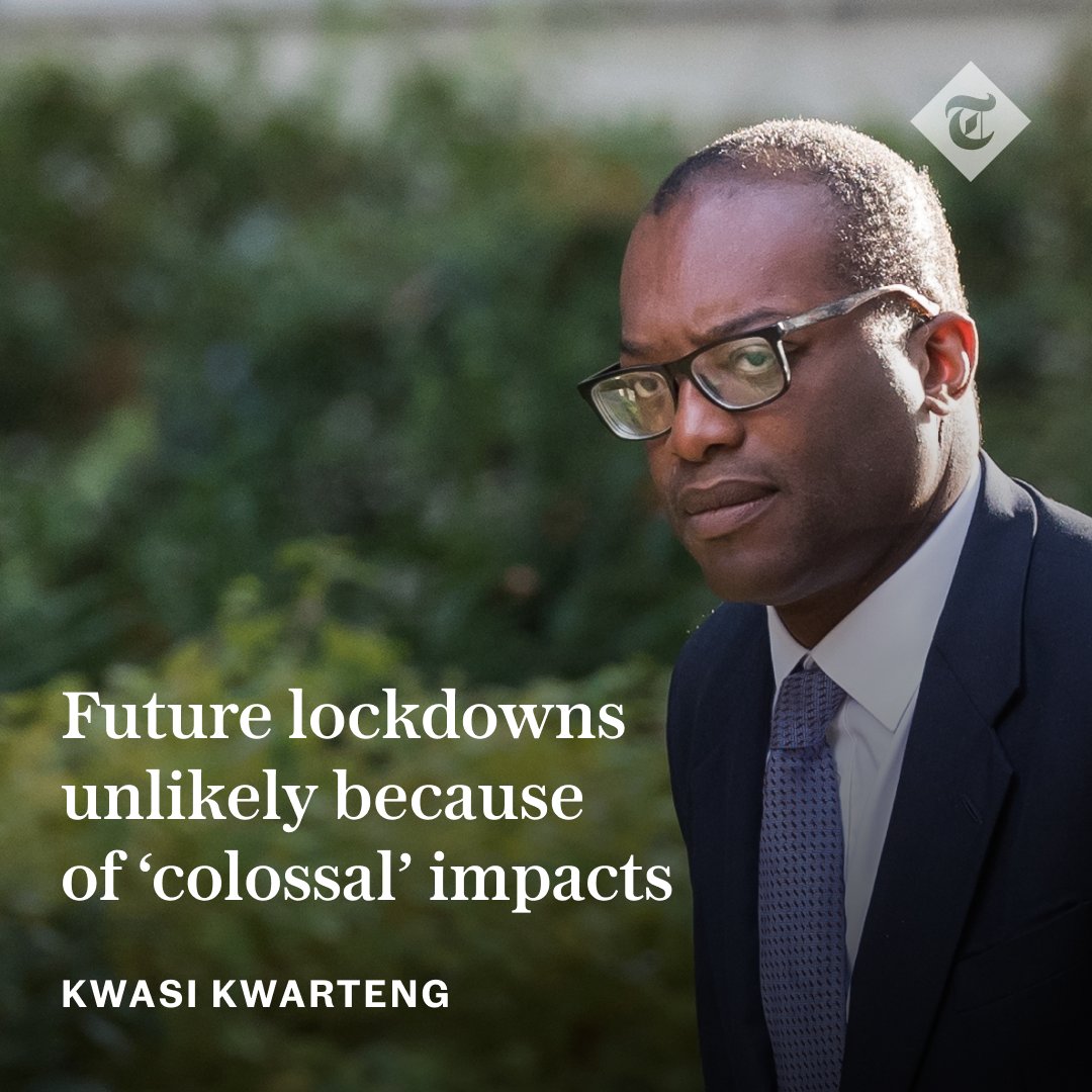 Telegraph's tweet image. 🔵Former chancellor @KwasiKwarteng says the ‘massive impact’ of restrictions on the economy mean the response to a new pandemic could be ‘more strategic’.

Listen to the latest episode of #TheLockdownFiles podcast here👇
telegraph.co.uk/politics/2023/…