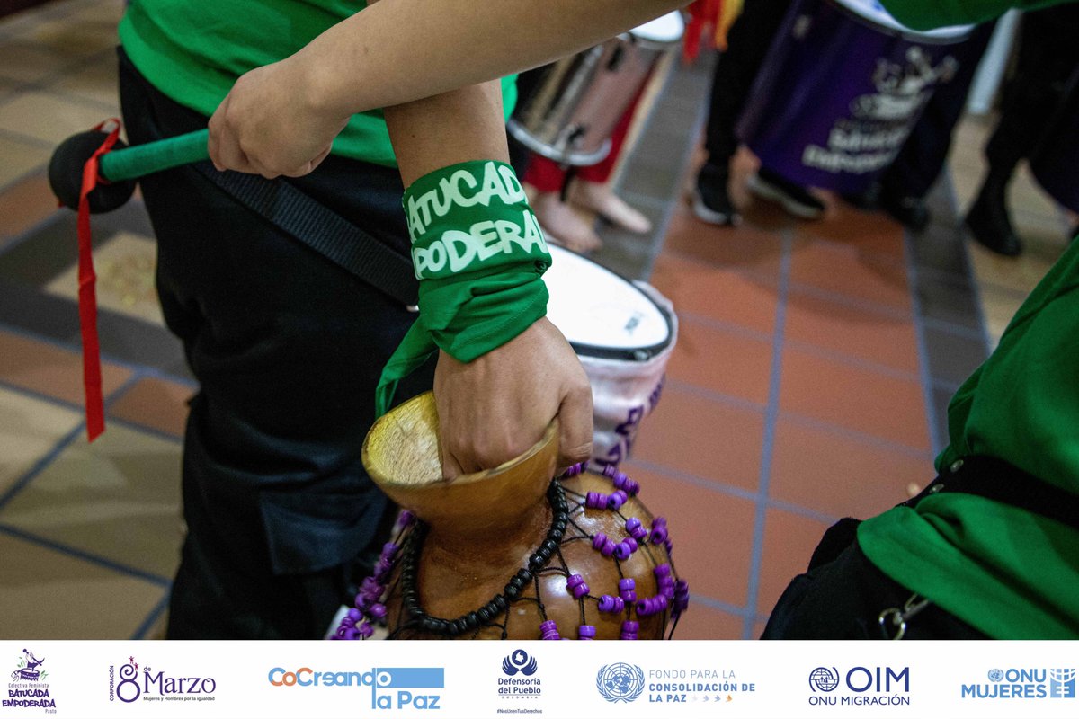 corpo8demarzo's tweet photo. En #Pasto realizamos el evento de cierre e incidencia de los procesos implementados en el marco de #CoCreandoLaPaz #Colombia, con más de 100 mujeres jóvenes artistas de la ciudad.  
@ONUMujeresCol @OIMColombia @DefensoriaCol @batucadaempoderada https://t.co/GoDKJIidqW