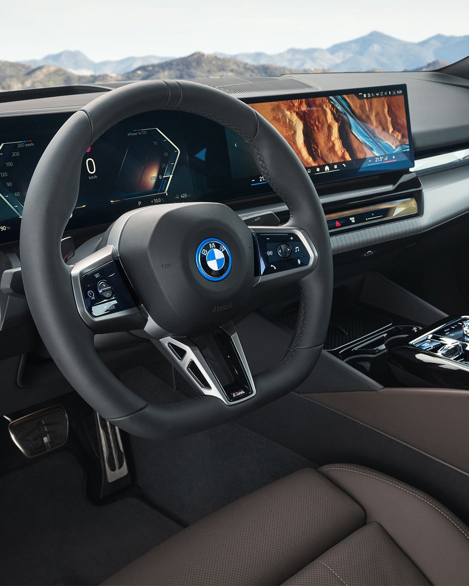 BMWEspana's tweet photo. El primer BMW con interior completamente vegano de serie
Nuevo BMW Serie 5: https://t.co/or8fsZEEEG
#BMW #TheNew5 #THE5 #BMWSerie5 https://t.co/RGKBhEQQwi