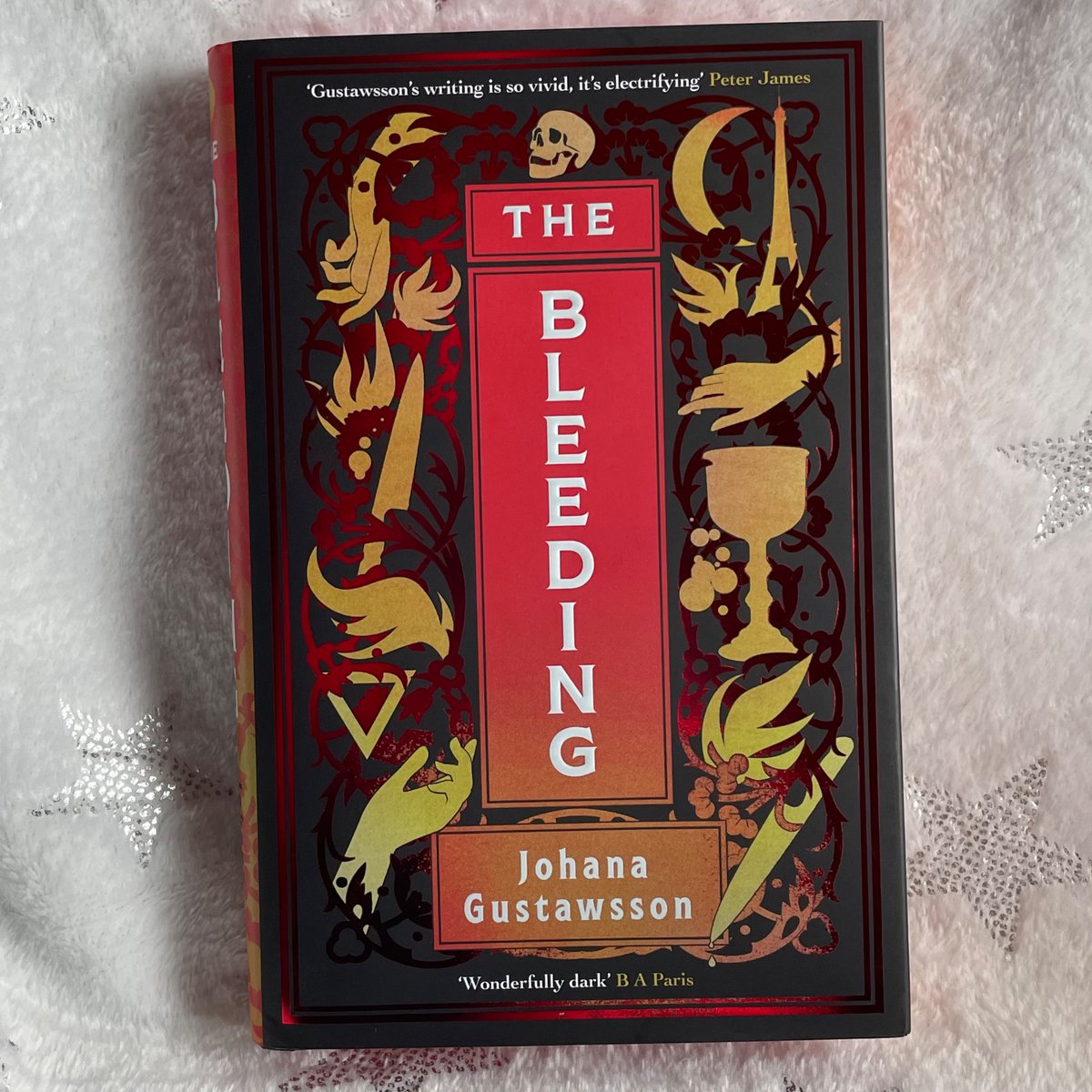 #giveaway

To win a stunning hardback copy of #TheBleeding by #johanagustawsson simply

- Like this tweet
- RT &amp; tag a friend
- Follow <a href="/JenMedBkReviews/">Jen Lucas ✍🐈📖🦩📚</a> &amp; <a href="/mgriffiths163/">Mandie</a> 

Closes 00:01 17/07/23. 

UK &amp; NI Only. Comp not affiliated to Twitter or Publisher.
#OrendaBooks #books