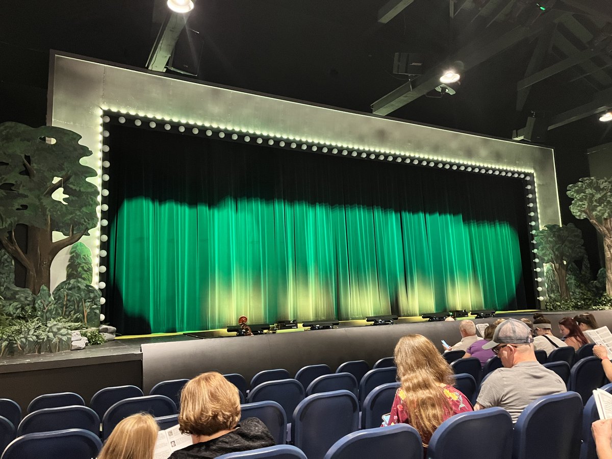 MFoundationQC's tweet photo. Lions and Tigers and Bears....O MY! Enjoyed supporting Quad City Music Guild with an enchanting show some of you might know and remember well The Wizard of OZ! Toto was a hit! https://t.co/TSDi1d39FB