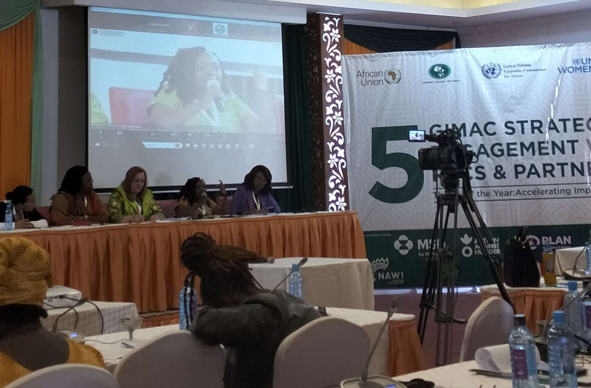 iam_omolababi's tweet photo. Les parties prenantes doivent tenir compte de la necessité du renforcement de capacité des femmes pour mieux saisir les opportunités de la #ZLECAf.
@MunyingiDoris, Représentante Est-Africa de @GimacYouth
#5GIMACRECs #UA2063 https://t.co/ZSR4ghJPEI