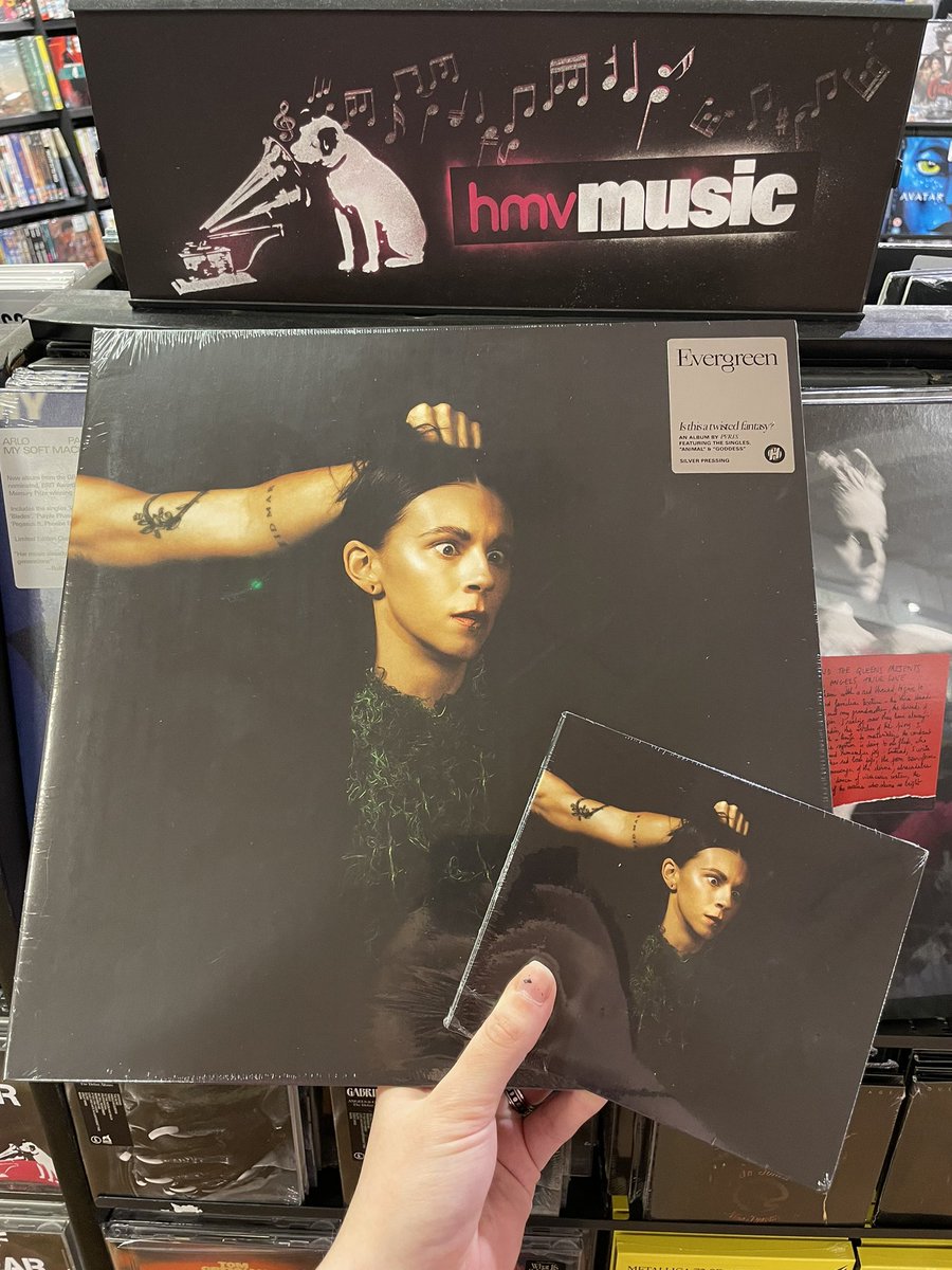 hmvSolihull's tweet image. 🎶 NEW MUSIC 🎶

PVRIS’s newest album ‘EVERGREEN’ is now available on CD and silver coloured vinyl! 🤍 🌳 

@ThisIsPVRIS  #pvris #newmusic #newmusicfriday