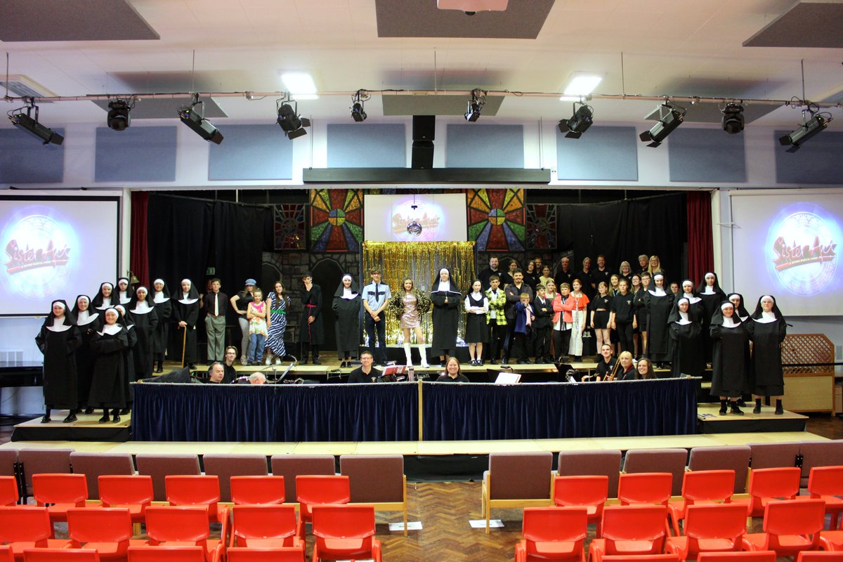 SARCHSofficial's tweet photo. We can't believe it's over already! A full year of hard work, culminating in 3 nights of bright, exciting, and colourful performances. We are so proud of everyone w involved and want to extend our thanks tostaff, pupils, parents, patrons &amp; sponsors for their unwavering support. https://t.co/YPe0b9pk77
