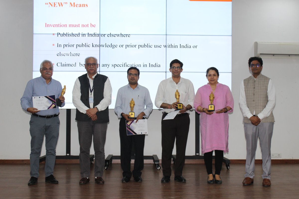NIPERAHM's tweet photo. 📚💡 Knowledge Empowered! 🖋️🔬 NIPER-Ahmedabad organized a successful Patent Workshop, enlightening participants on innovation protection. Stay tuned for more empowering events! 🚀💡 #PatentWorkshop #NIPERAhmedabad #KnowledgeSharing @Pharmadept @OfficeOf_MM @bhagwantkhuba https://t.co/xapLmnfmsC