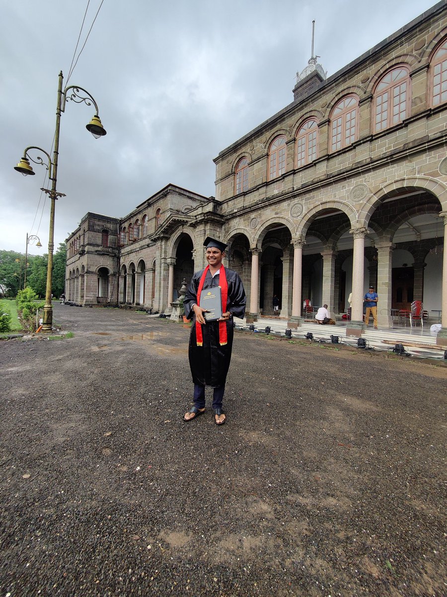 DMShinde_'s tweet photo. #letpost
“लढाई के साथ पढाई”
सावित्रीबाई फुले पुणे विद्यापीठ, हिंदी विभाग, पुणे येथून “ए” श्रेणीत ‘मे २०२२’ मध्ये “प्रयोजनमूलक हिंदी” विषय घेऊन ‘कला पारंगत’ पदवी परीक्षा उत्तीर्ण झाल्याबद्दल पुणे विद्यापीठाची अधिकृत मुद्रा असलेले #पदवी प्रमाणपत्र प्राप्त झाले...!
#sppu #MA #हिंदी https://t.co/J7cJNcVclN
