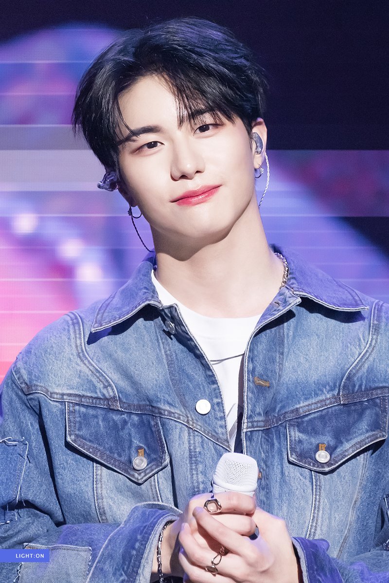 lighton1109's tweet photo. 230304 그냥,승식 2부 HQ

예쁘나 ෆ⸒⸒⸜( ˶'ᵕ'˶)⸝

#VICTON #빅톤
#강승식 #승식 #SEUNGSIK #スンシク https://t.co/05FKGLIY2k