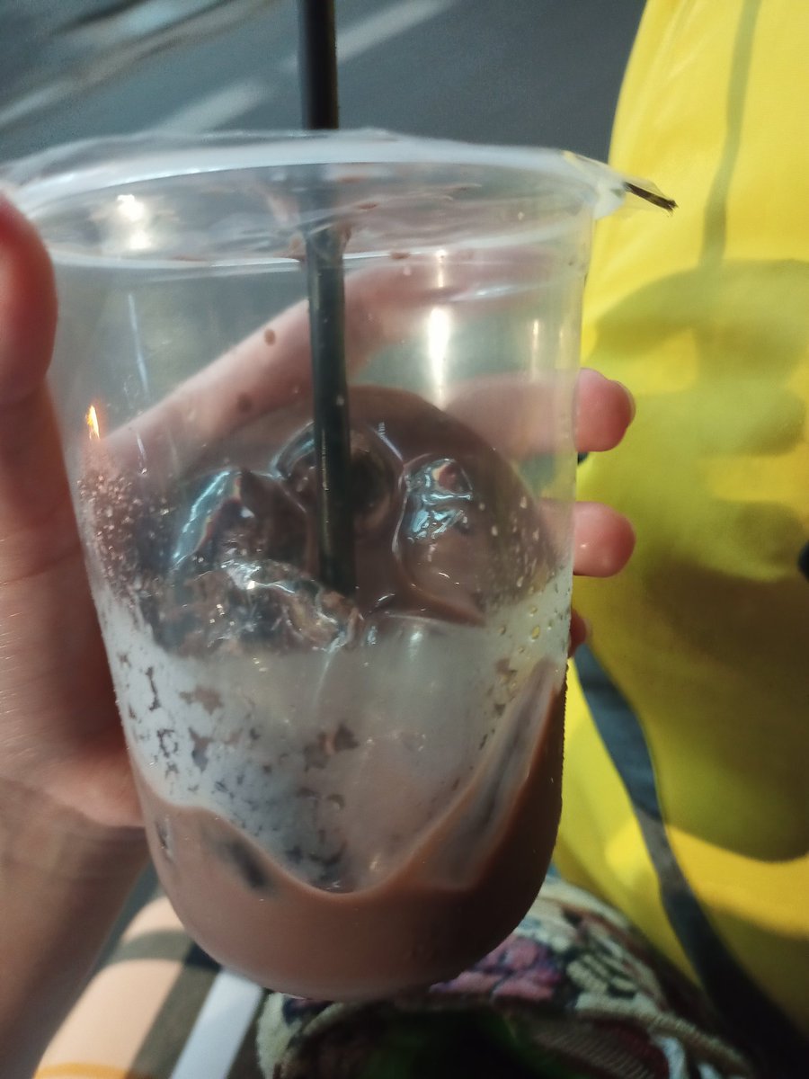 onlyoenaa's tweet image. first week of my agit era 🤸🍙😽