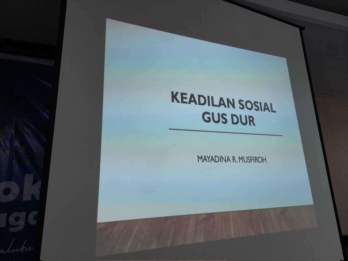 Sore ini, Mbak <a href="/mydinar/">mayadinar</a> mengajak peserta merefleksikan berbagai bentuk ketidakadilan sosial dan bagaimana keadilan sosial yang dicita-citakan oleh Gus Dur.

Ternyata ada banyak bentuk ketidakadilan yang terjadi di akar rumput ya...