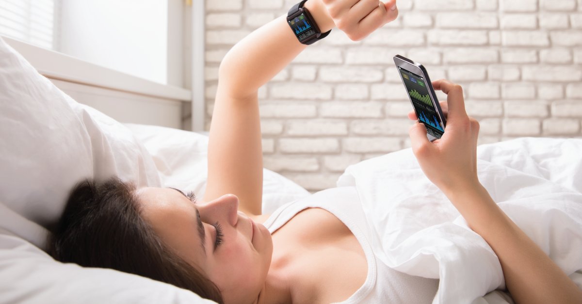 Changes in movement detected passively by smartwatches can help flag Parkinson's disease years before symptom onset, new research shows. ms.spr.ly/6014gxLzw
