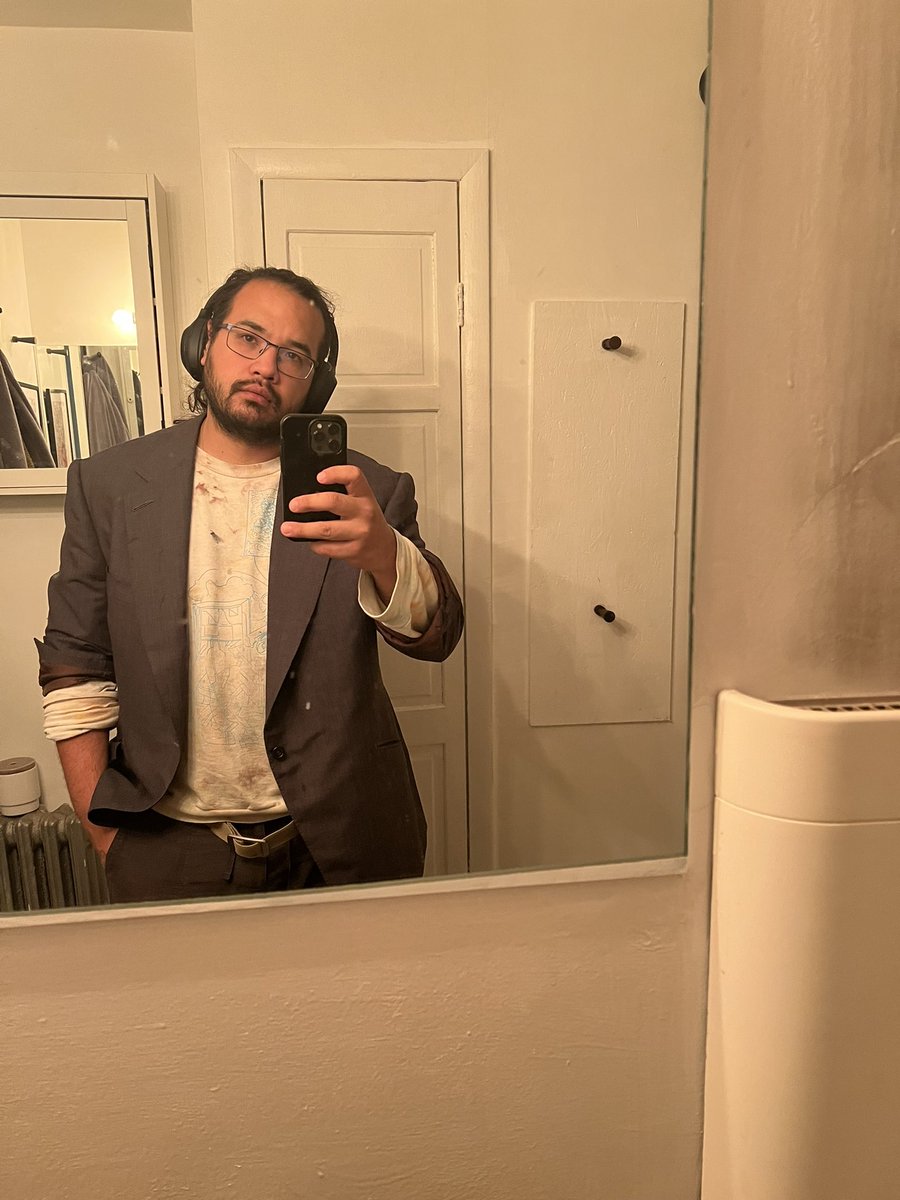 foodbynorth's tweet photo. @dieworkwear They do nice work for big folks too. I’m 5’11 260# and they made these for me last year, I love it. Went super deep into fabric types and function, a really incredible learning experience in addition to great clothes. https://t.co/qimG17xHOu