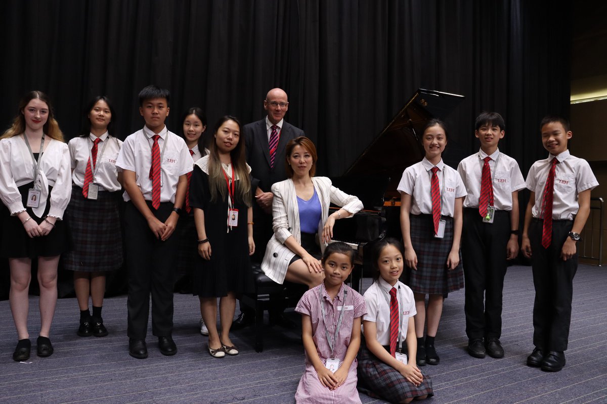 LEHFoshan's tweet photo. In June, LEH Foshan welcomed renowned pianist Ms An Na for a Piano Masterclass. Our young pianists gained valuable insights into performance beyond playing the piano. Kudos to our students for embracing this opportunity! #PianoMasterclass #LEHFoshan #MusicalExcellence https://t.co/wNodrIf6EO