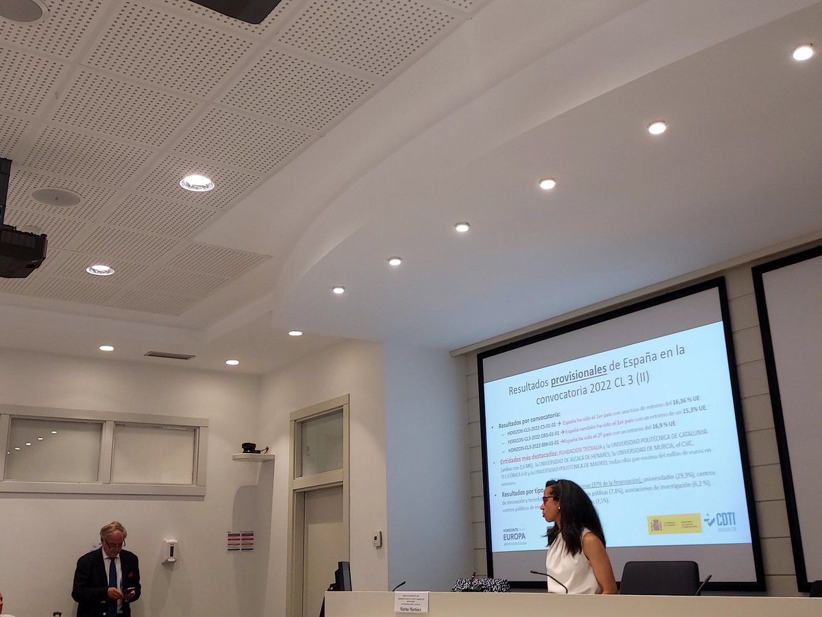 Marina Martinez <a href="/sost_cdti/">CDTI-SOST Bruselas</a> presentando los resultados provisionales de la convocatoria 2022 de CL3 de Horizonte Europa en el Info Day en <a href="/deusto/">Universidad Deusto - Deustuko Unibertsitatea</a> <a href="/PESI/">PESI</a>. <a href="/tecnalia/">TECNALIA</a> entidad destacada por los resultados obtenidos!