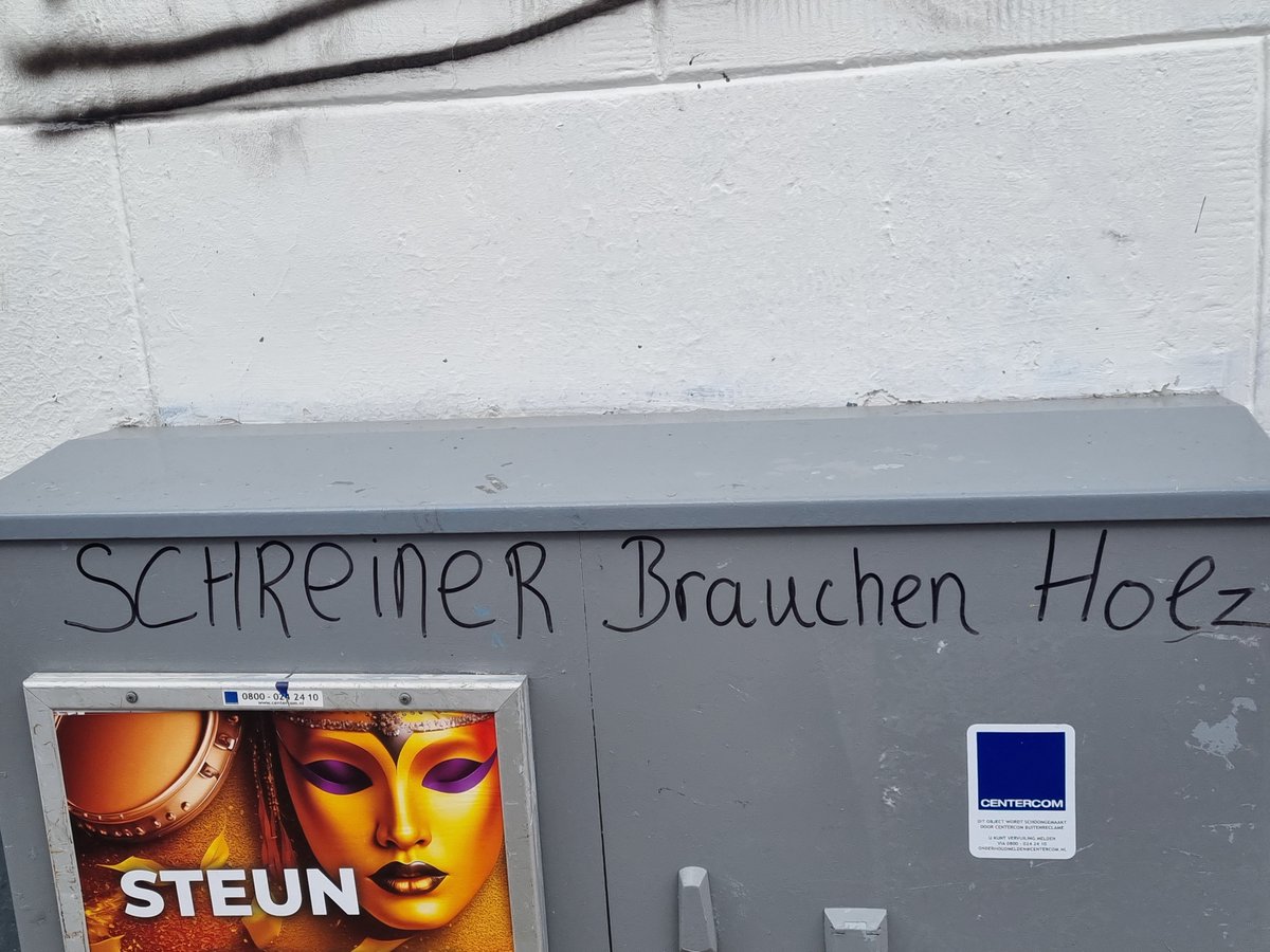 theverylastdodo's tweet photo. Und Historiker brauchen Zeit. #marktstraat https://t.co/44IWvQakeg