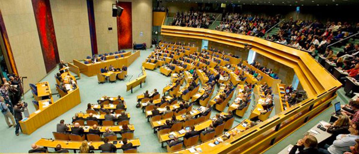 visegrad24's tweet photo. BREAKING:

The Dutch parliament has voted to recognize the Holodomor as a genocide of the Ukrainian nation.

Netherlands becomes the 28th country to take the position that the artificial famine created by the Kremlin, which killed up to 7 mln Ukrainians, was a genocide.

🇳🇱🇺🇦 https://t.co/Lm6hJ7D1ho