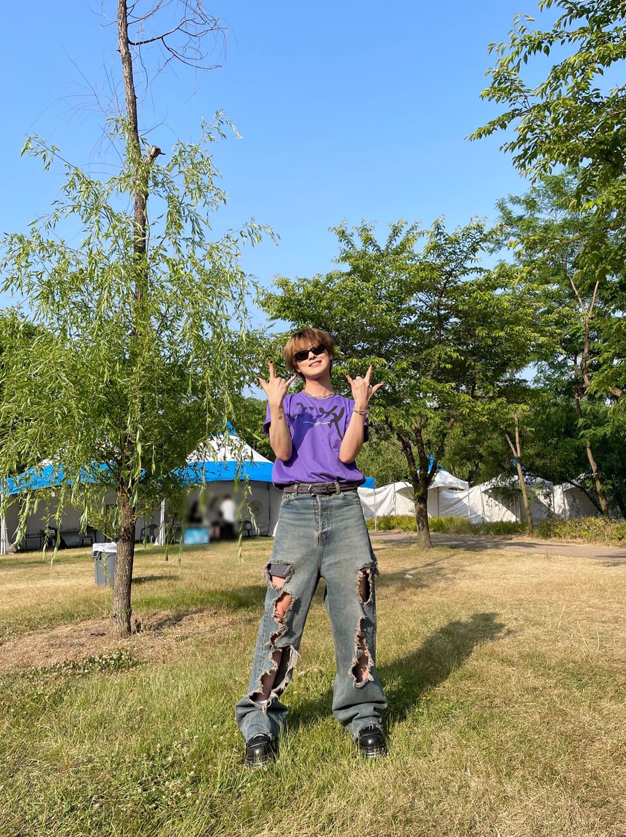 myonlyxne's tweet photo. 핔페가 진짜 락스타 그 자체였음 이때 분위기가 ㄹㅈㄷ https://t.co/a452Te0dEk
