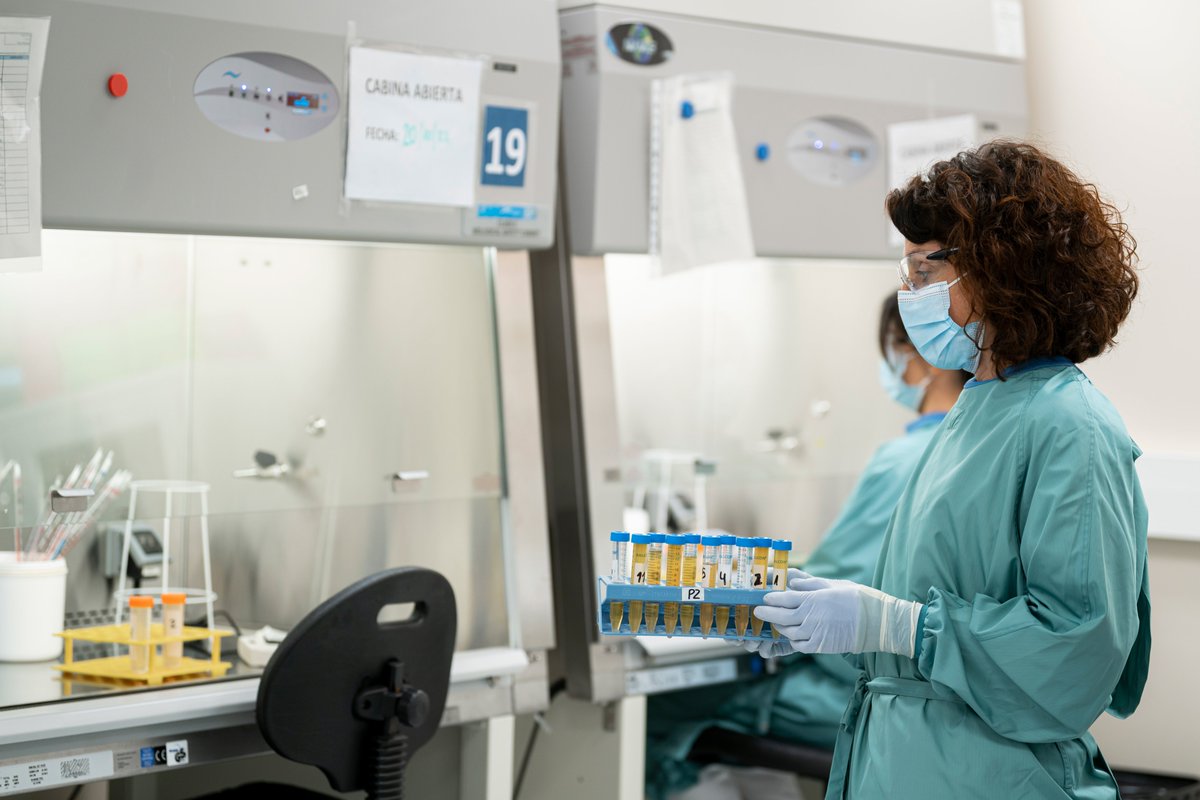 IrsiCaixa's tweet photo. 💊 Triple effect of a drug makes it a potential candidate for designing #HIV remission strategies:

📉 viral reservoir
📉 inflammation
📉 chronic activation of the immune system

This is demonstrated by a study led by IrsiCaixa ⬇️

https://t.co/p5TXCbZKLb https://t.co/m4sgUc5nQM