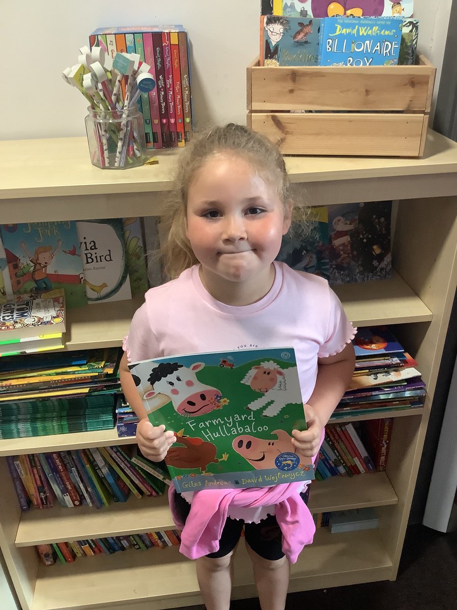 Well done to Mrs French’s reading raffle winner! 📚