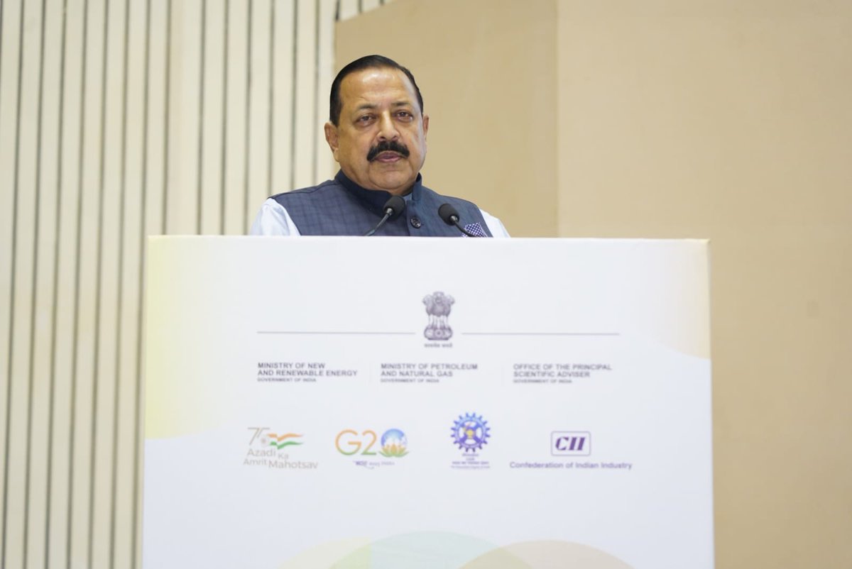 mnreindia's tweet image. Dr. Jitendra Singh, Hon&apos;ble Minister of State (IC) for Science &amp;amp; Technology &amp;amp; Minister of State in the Prime Minister’s Office; Personnel, Public Grievances &amp;amp; Pensions; Atomic Energy and Space, highlighted the hydrogen ecosystem during the Valedictory Session at #ICGH2023