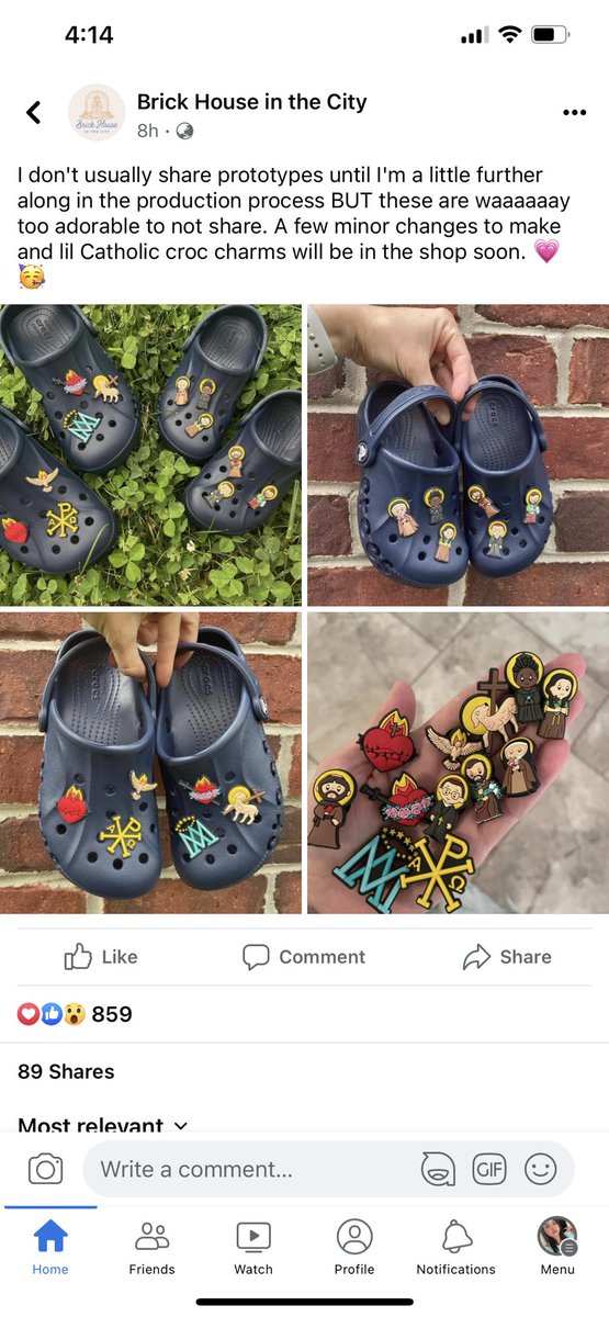 marjorieviola's tweet photo. Im gonna go to hell for this, pero look si Jesus pinako sa CROCS https://t.co/PRzHOXg2ZM
