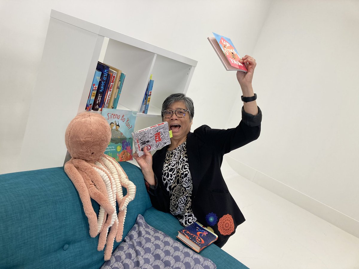 EmilyDrabs's tweet image. Setting up for the amazing @candygourlay’s @Booktrust #BookTrustRepresents live virtual event! booktrust.org.uk/virtual-author… watch here at 11am!!! I’m so excited!