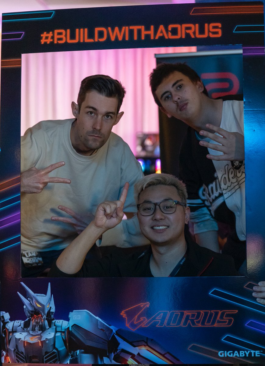 BrisVegasLAN's tweet photo. Just a bunch of cuties😘, 
and Flam

#BuildWithAORUS
@AORUS_ANZ https://t.co/5Ej6rcVXEO