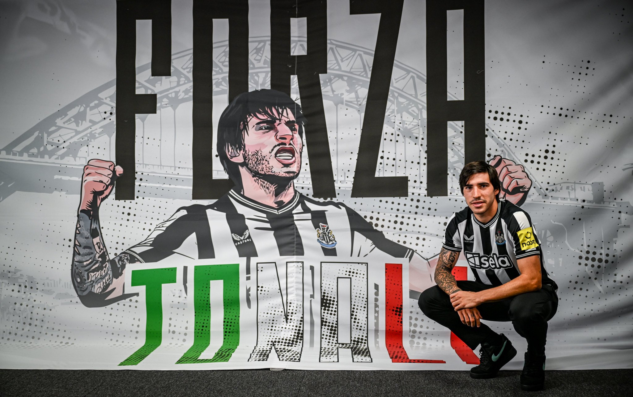 Newcastle United FC on Twitter "🇮🇹 FORZA TONALI 🇮🇹 worflags 👏👏 https